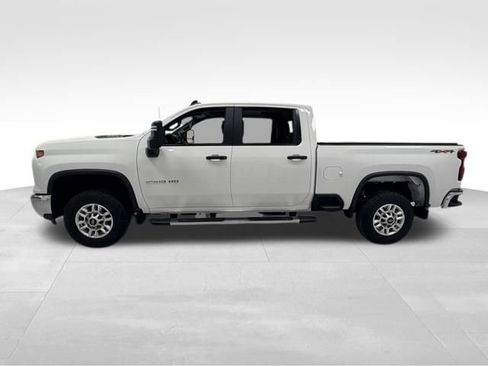 Certified 2025 Chevrolet Silverado 2500 W/T w/ WT Convenience Package image 3