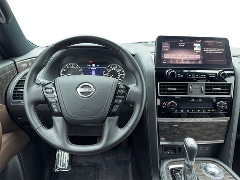 Used 2024 Nissan Armada Platinum w/ Captain's Chairs Package image 18