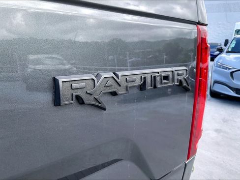 Used 2019 Ford F150 Raptor w/ Equipment Group 801A Mid AWD/4WD image 7