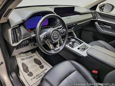 Used 2025 MAZDA CX-90 3.3 Turbo w/ Premium Sport Pkg image 9