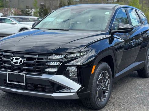 New 2026 Hyundai Tucson Blue SE AWD/4WD image 1