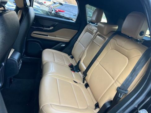 Used 2020 Lincoln Corsair Reserve image 19