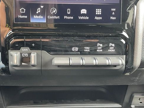 New 2025 RAM 2500 Tradesman image 37