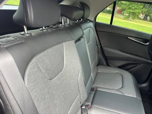 Certified 2024 Kia Niro FWD image 24
