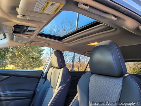 Used 2023 Subaru Crosstrek 2.0i Premium image 10