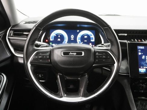 Used 2022 Jeep Grand Cherokee L Laredo w/ Luxury Tech Group I image 19