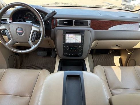 Used 2013 GMC Yukon SLT w/ SLT-2 Equipment Package RWD image 9