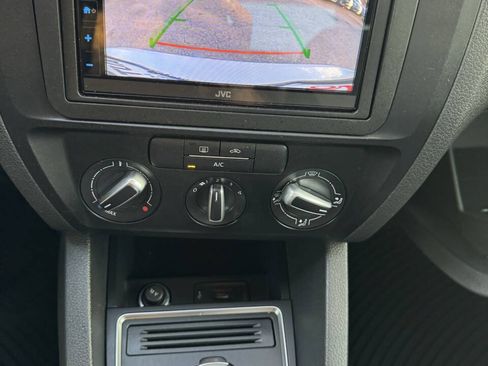 Used 2017 Volkswagen Jetta S FWD image 14