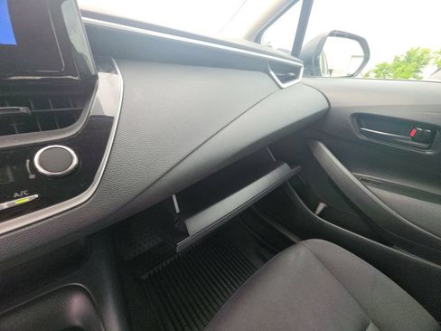 Used 2024 Toyota Corolla LE FWD image 23