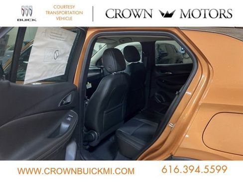 Used 2025 Buick Encore GX Preferred image 24