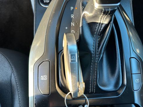 Used 2025 Kia K4 LXS image 25