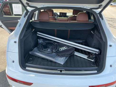 Used 2025 Audi Q5 e Premium image 27