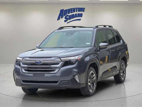 Certified 2025 Subaru Forester Premium image 2