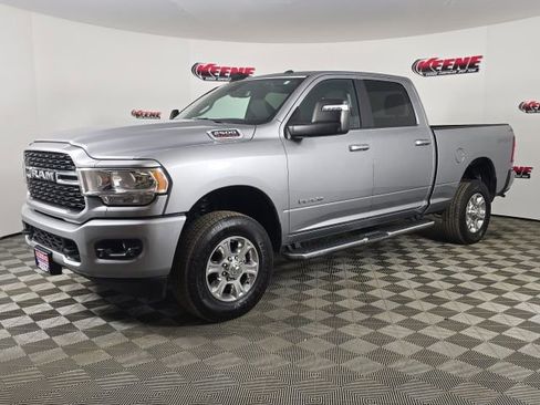 Used 2024 RAM 2500 Big Horn w/ Sport Appearance Package image 5