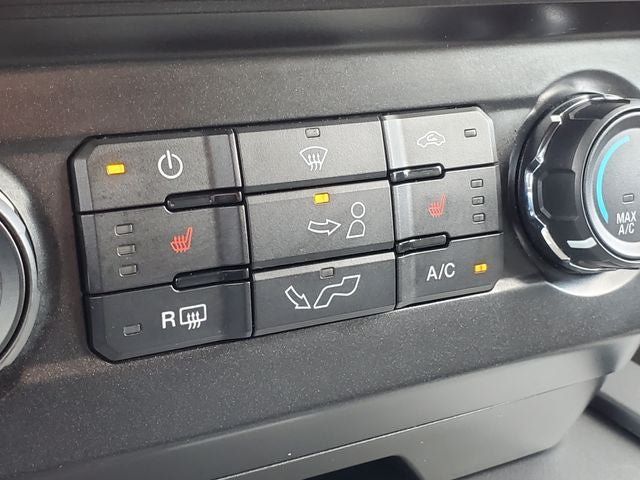 Used 2015 Ford F150 XLT w/ Equipment Group 302A Luxury AWD/4WD image 19