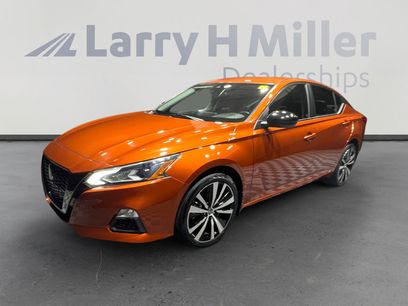 Certified 2022 Nissan Altima 2.5 SR