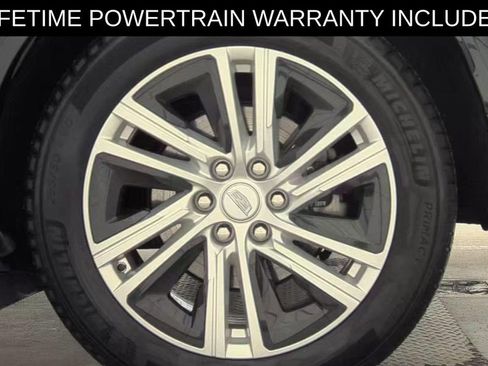 Used 2024 Cadillac Lyriq Tech AWD/4WD image 10