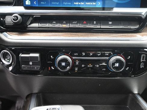 Used 2025 Chevrolet Silverado 1500 RST w/ Convenience Package II image 32