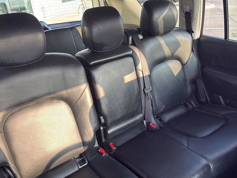 Used 2020 Nissan Armada SL w/ Premium Package image 44