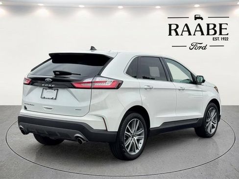 Certified 2024 Ford Edge Titanium AWD/4WD image 7
