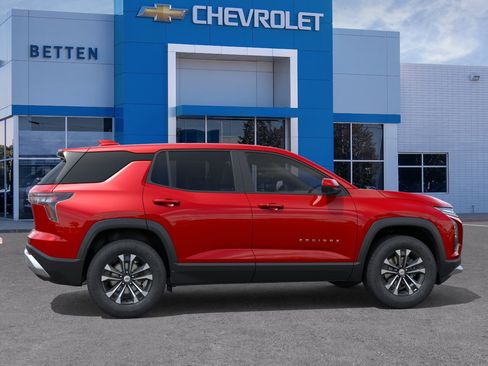 New 2027 Chevrolet Equinox LT w/ Safety and Technology Package AWD/4WD image 5