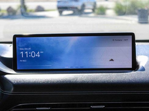 Used 2023 Genesis GV80 2.5T image 14