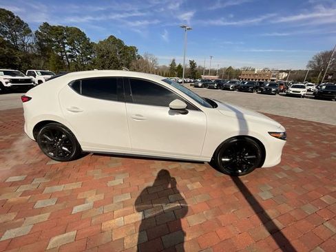 Used 2022 MAZDA MAZDA3 s image 37