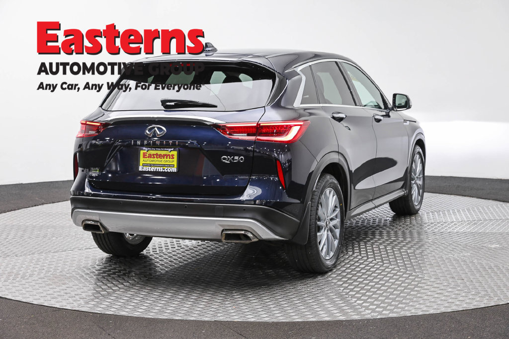 Used 2023 INFINITI QX50 Pure AWD/4WD image 6