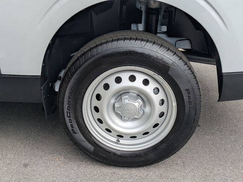 New 2026 Ford Maverick XL image 8