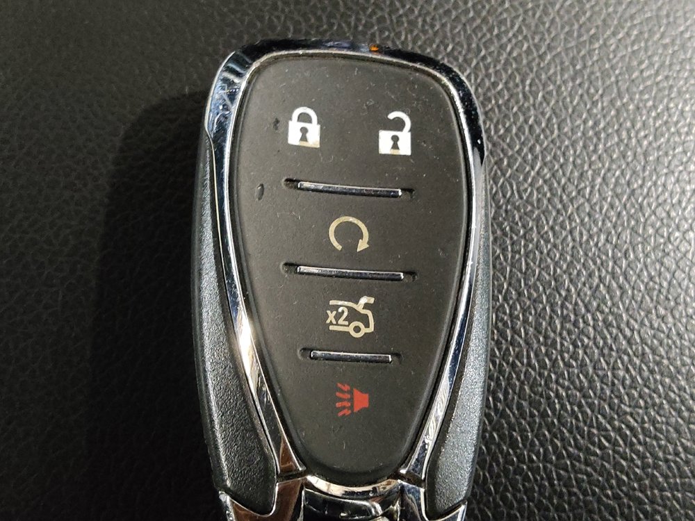 Used 2025 Chevrolet Malibu LS FWD image 32