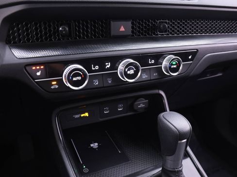 Certified 2026 Honda CR-V EX image 6