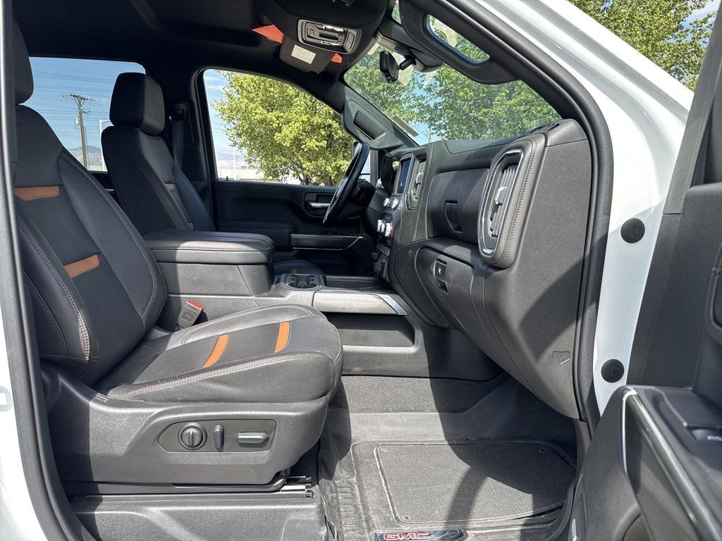 Used 2023 GMC Sierra 2500 AT4 w/ AT4 Preferred Package AWD/4WD image 22