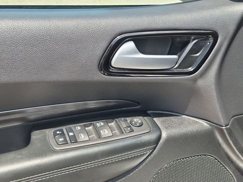 Used 2023 Dodge Durango SXT RWD image 22