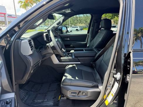 Certified 2025 Toyota Tundra Limited AWD/4WD image 10