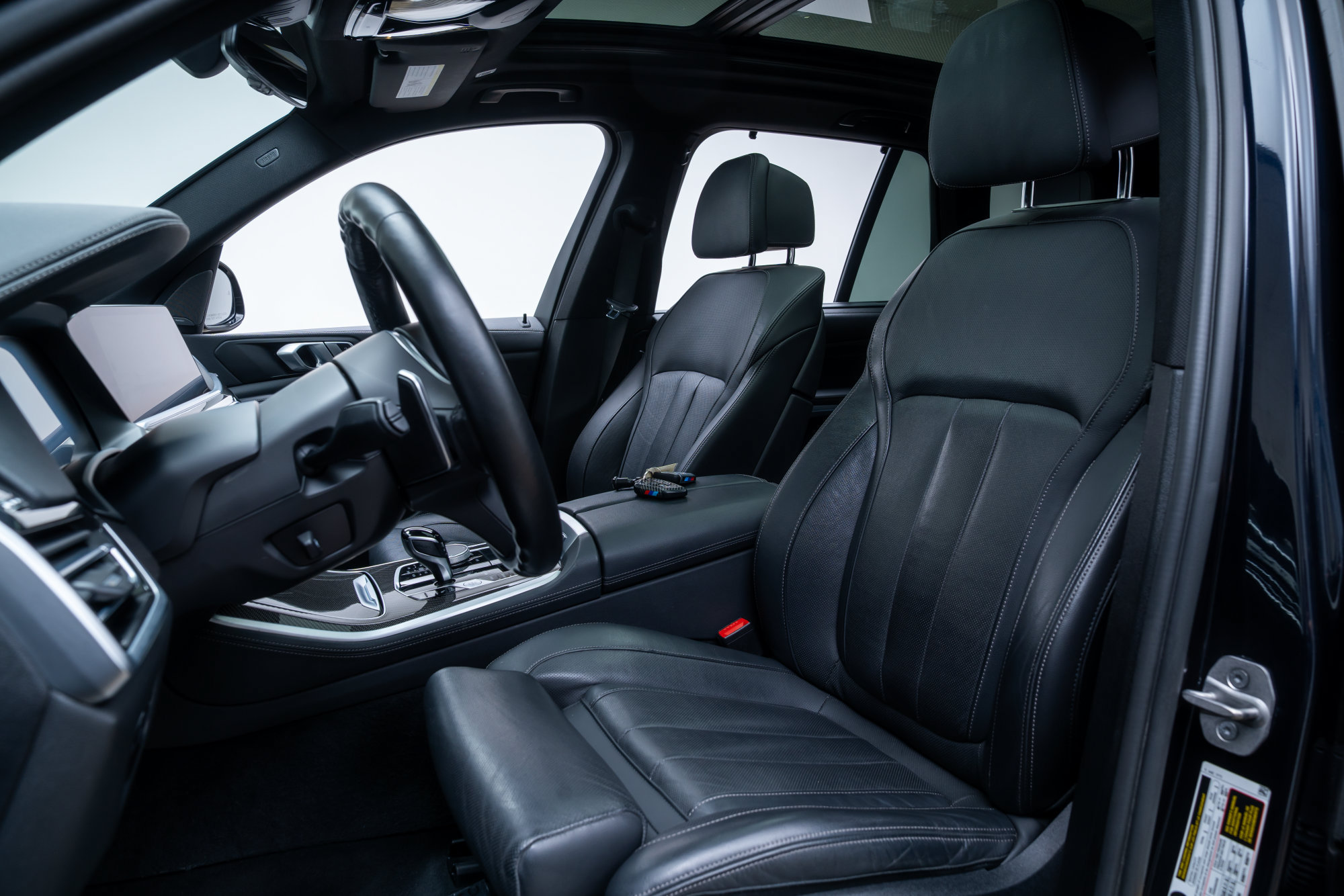 Used 2022 BMW X5 M50i AWD/4WD image 20