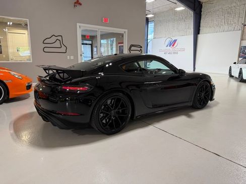 Used 2020 Porsche 718 Cayman GT4 RWD image 63