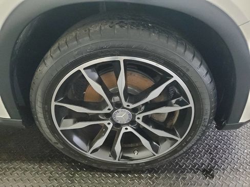 Used 2017 Mercedes-Benz GLA 250 image 17