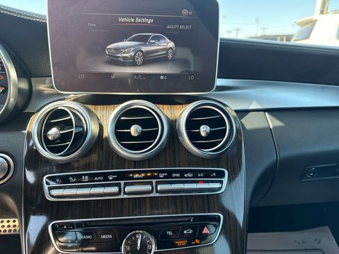 Used 2015 Mercedes-Benz C 400 4MATIC image 19