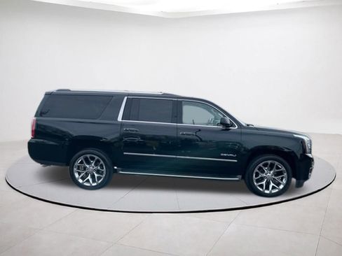 Used 2016 GMC Yukon XL Denali w/ Open Road Package AWD/4WD image 6