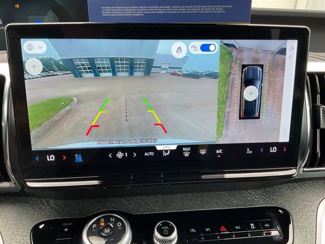 Used 2025 Ford Expedition Tremor AWD/4WD image 39