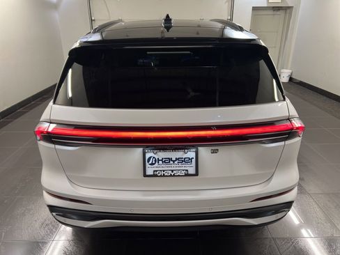 New 2026 Lincoln Nautilus Reserve w/ Jet Appearance Package image 5