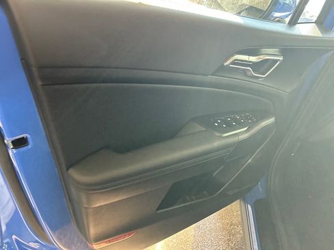 New 2026 Kia Sportage EX w/ EX Panorama Roof Package image 28