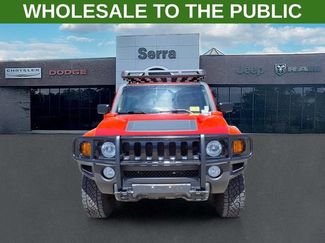 Used 2009 HUMMER H3T Adventure AWD/4WD video 2