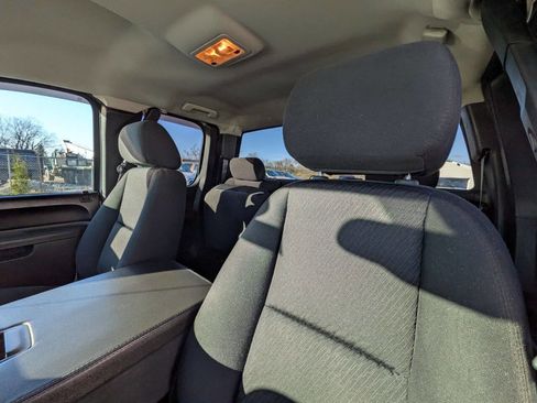 Used 2013 Chevrolet Silverado 2500 LT w/ Interior Plus Package image 13