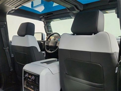 Used 2024 GMC Hummer EV 3X w/ Omega Edition image 26