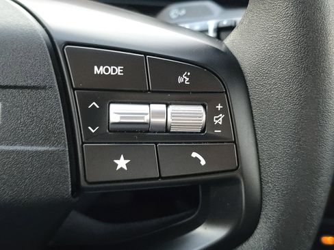 Used 2025 Kia K4 LX image 13