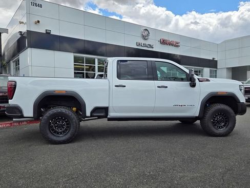 New 2026 GMC Sierra 2500 AT4X w/ AT4X AEV Edition AWD/4WD image 3