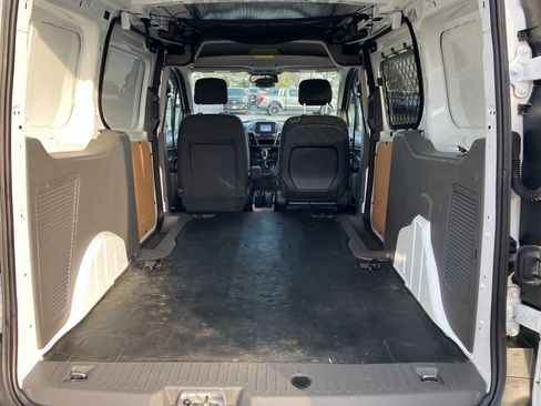 Used 2020 Ford Transit Connect XL FWD image 33