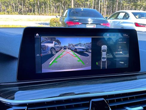 Used 2020 BMW 530i w/ Premium Package image 26