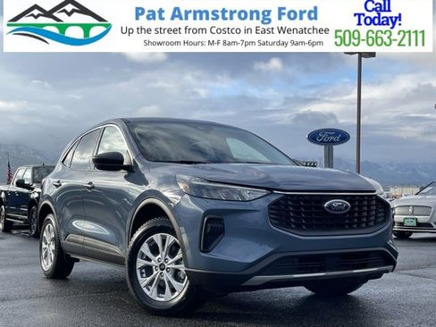 Used 2024 Ford Escape Active image 1